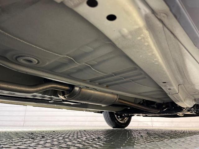 アルトラパン X バックカメラ 衝突軽減装置 禁煙車 2トーンカラー シートヒーター ドラレコ スマートキー HIDヘッド オートマチックハイビーム 車線逸脱警報 誤発進抑制機能 Bluetooth 純正14インチAW(67枚目)