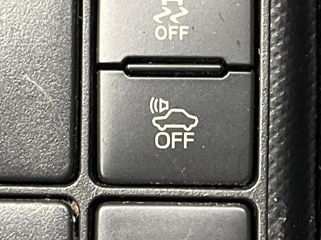 アクア Ｌ　ＳＤナビ　バックカメラ　禁煙車　ＥＴＣ　オートエアコン　ＥＶモード　エコモード　　横滑り防止装置　アイドリングストップ　バックカメラ　トラクションコントロール　ミュージックサーバー（5枚目）