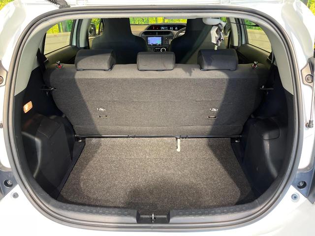 アクア Ｌ　ＳＤナビ　バックカメラ　禁煙車　ＥＴＣ　オートエアコン　ＥＶモード　エコモード　　横滑り防止装置　アイドリングストップ　バックカメラ　トラクションコントロール　ミュージックサーバー（46枚目）