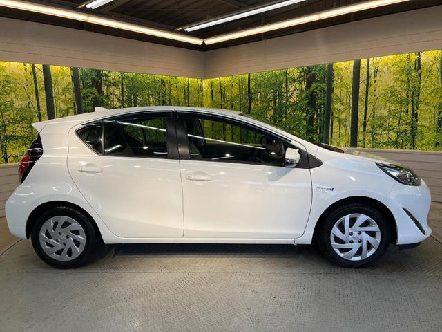 アクア Ｌ　ＳＤナビ　バックカメラ　禁煙車　ＥＴＣ　オートエアコン　ＥＶモード　エコモード　　横滑り防止装置　アイドリングストップ　バックカメラ　トラクションコントロール　ミュージックサーバー（50枚目）