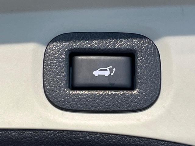 エクストレイル 20X ハイブリッド エマージェンシーブレーキP 4WD 衝突軽減 ルーフレール メーカーナビ 全周囲カメラ シートヒーター パワーバックドア クルコン レザーシート LEDヘッド ETC 純正17AW 横滑り防止機能 オートエアコン スマートキー(36枚目)