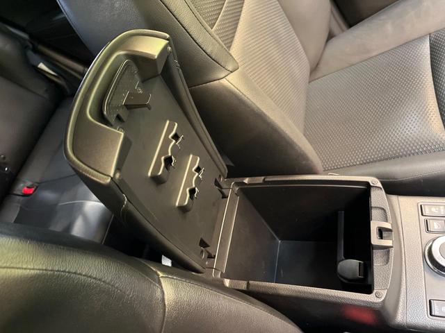 エクストレイル 20X ハイブリッド エマージェンシーブレーキP 4WD 衝突軽減 ルーフレール メーカーナビ 全周囲カメラ シートヒーター パワーバックドア クルコン レザーシート LEDヘッド ETC 純正17AW 横滑り防止機能 オートエアコン スマートキー(42枚目)