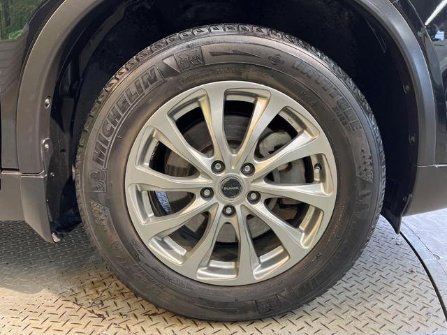 エクストレイル 20X ハイブリッド エマージェンシーブレーキP 4WD 衝突軽減 ルーフレール メーカーナビ 全周囲カメラ シートヒーター パワーバックドア クルコン レザーシート LEDヘッド ETC 純正17AW 横滑り防止機能 オートエアコン スマートキー(65枚目)