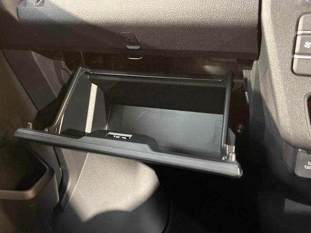 アトレー ＲＳ　登録済未使用車　ターボ　両側電動ドア　衝突被害軽減システム　コーナーセンサー　スマートキー　ＬＥＤヘッド　クルコン　オートハイビーム　オートライト　オートエアコン　ＬＥＤフォグ（32枚目）