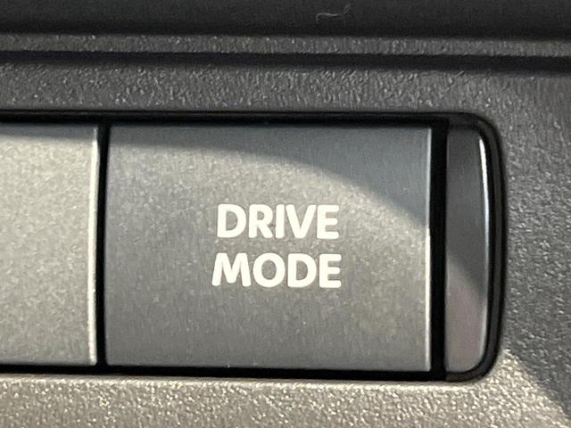 セレナ ｅ－パワー　ハイウェイスターＶ　登録済未使用車　メーカー１２型ナビ　両側電動ドア　全周囲カメラ　衝突被害軽減　デジタルミラー　レーダークルーズ　コーナーセンサー　スマートキー　ＬＥＤヘッド　ビルトインＥＴＣ　車線逸脱警報（30枚目）