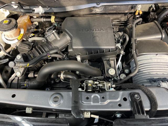 Ｎ－ＢＯＸカスタム Ｌターボ　純正８型ナビ　両側電動ドア　バックカメラ　レーダークルーズ　ホンダセンシング　シートヒーター　ＥＴＣ　ハーフレザー　ＬＥＤヘッド　ドラレコ　純正１５ＡＷ　ベンチシート　横滑り防止機能　スマートキー（18枚目）