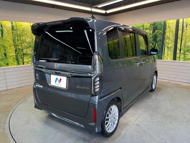 Ｎ－ＢＯＸカスタム Ｌターボ　純正８型ナビ　両側電動ドア　バックカメラ　レーダークルーズ　ホンダセンシング　シートヒーター　ＥＴＣ　ハーフレザー　ＬＥＤヘッド　ドラレコ　純正１５ＡＷ　ベンチシート　横滑り防止機能　スマートキー（61枚目）