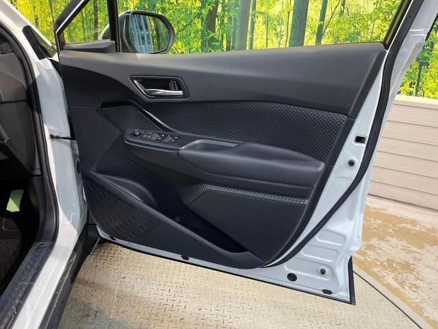 Ｃ－ＨＲ Ｓ　ＬＥＤエディション　セーフティセンス　ＳＤナビ　バックカメラ　レーダークルーズ　オートハイビーム　ＬＥＤヘッド　純正１７ＡＷ　ドラレコ　ＥＴＣ　ブレーキホールド　電子パーキング　ワンオーナー　禁煙車（42枚目）