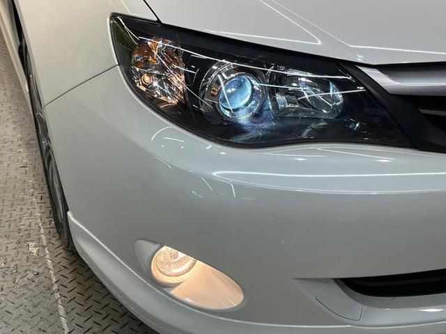 インプレッサ 2.0GT 4WD 禁煙車 オーディオ パワーシート スマートキー HIDヘッド ビルトインETC ドラレコ クルコン オートエアコン 純正17AW CD(13枚目)