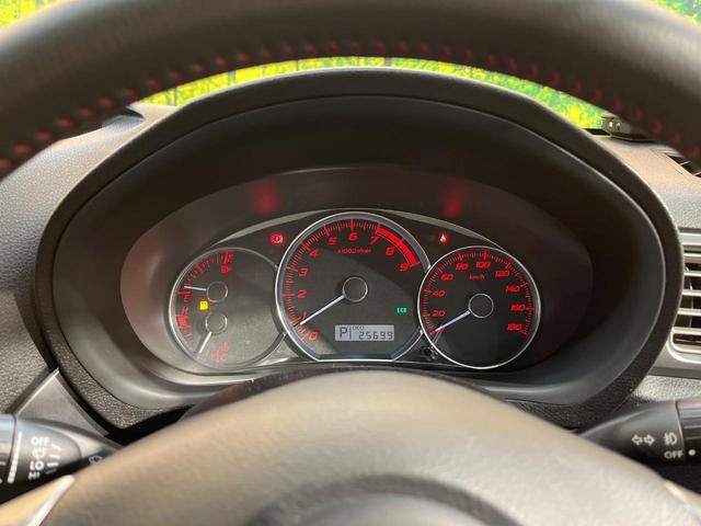 インプレッサ 2.0GT 4WD 禁煙車 オーディオ パワーシート スマートキー HIDヘッド ビルトインETC ドラレコ クルコン オートエアコン 純正17AW CD(22枚目)