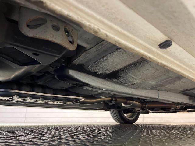 インプレッサ 2.0GT 4WD 禁煙車 オーディオ パワーシート スマートキー HIDヘッド ビルトインETC ドラレコ クルコン オートエアコン 純正17AW CD(58枚目)