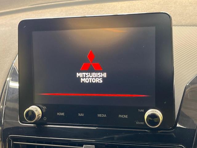 エクリプスクロス ブラックエディション 4WD サンルーフ メーカーナビ 全周囲カメラ マイパイロット パワーバックドア 全席シートヒーター LEDヘッド パワーシート グレード専用18AW ステアリングヒーター ワンオーナー 禁煙車(4枚目)