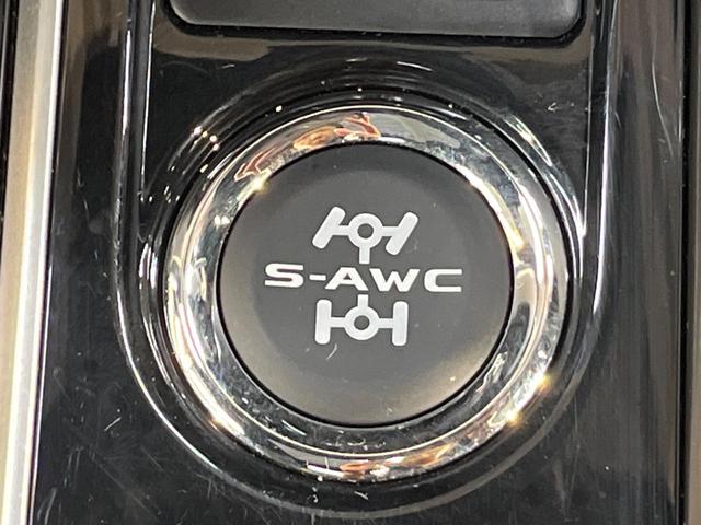 エクリプスクロス ブラックエディション 4WD サンルーフ メーカーナビ 全周囲カメラ マイパイロット パワーバックドア 全席シートヒーター LEDヘッド パワーシート グレード専用18AW ステアリングヒーター ワンオーナー 禁煙車(27枚目)