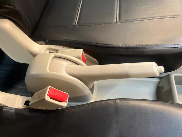 エブリイ ＰＡ　４ＷＤ　セーフティサポート　ドラレコ　リアコーナーセンサー　オーディオ　ブラック合皮シートカバー　アイドリングストップ　車線逸脱警報　ワンオーナー　禁煙車（31枚目）