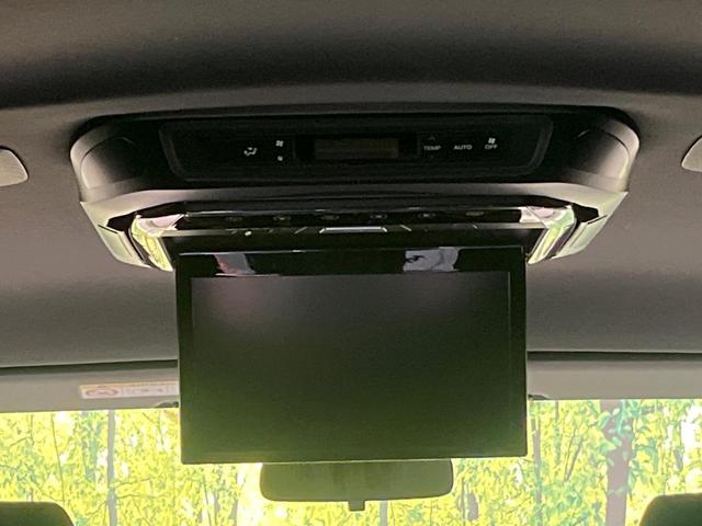 ヴォクシー ZS 煌II セーフティセンス BIG-X9型ナビ フリップダウンモニター 両側電動ドア クリアランスソナー クルーズコントロール バックカメラ リアオートエアコン LEDヘッド 純正16AW ワンオーナー 禁煙車(3枚目)