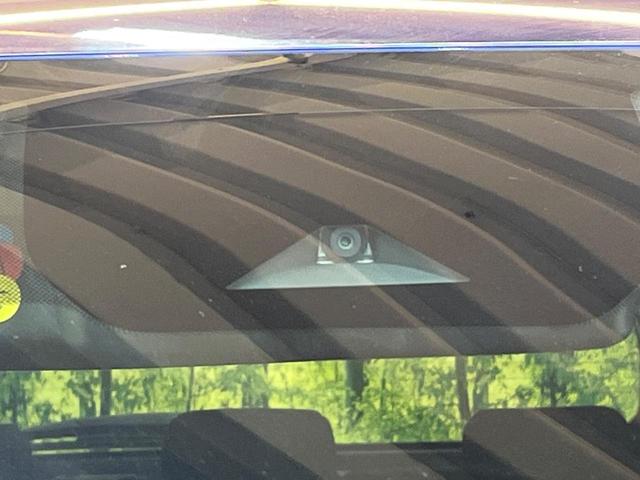 ノート X 衝突軽減ブレーキ メーカー9型ナビ バックカメラ クリアランスソナー ETC車載器 ドラレコ LEDヘッド 電子パーキング Bluetooth 16AW オートエアコン ワンオーナー 禁煙車(5枚目)