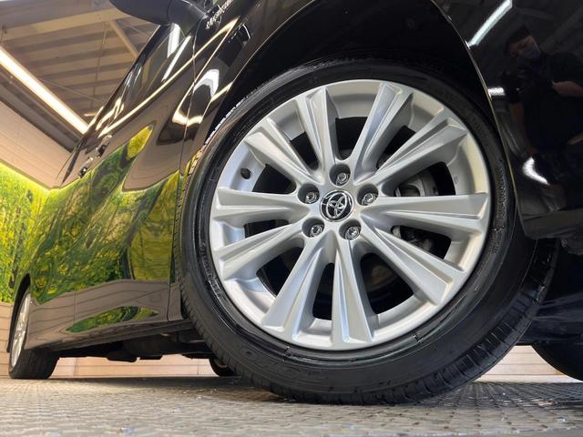 【１８インチアルミホイール】外観にマッチしたアルミホイールを装着しております。各種アルミホイールや、スタッドレスタイヤも取扱いしております。是非ご相談ください♪