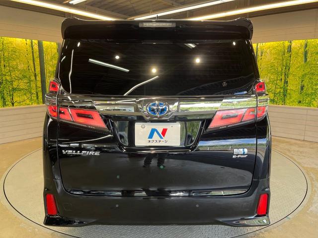 安心の最長１０年・走行無制限保証（有償）をご用意。保証内容も充実はもちろん、無料点検＆オイル交換や、年中無休の全国・２４時間ロードサービスも付帯されておりますのでご安心下さい。