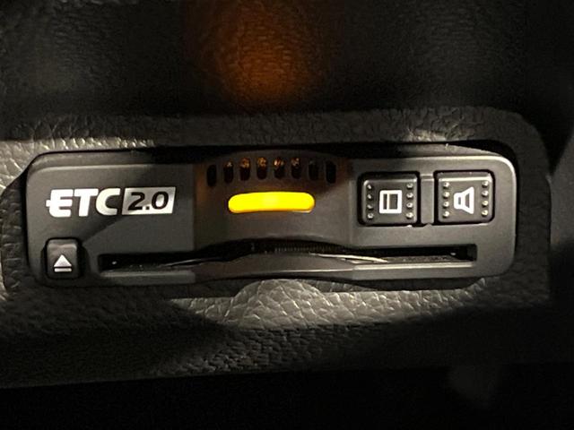 ヴェゼル e:HEV Z 無限フルエアロ メーカー9型ナビ 全周囲カメラ パワーバックドア クリアランスソナー アダプティブクルーズ シートヒーター ハーフレザー LED 純正18AW ETC ドラレコ ワンオーナー 禁煙車(29枚目)