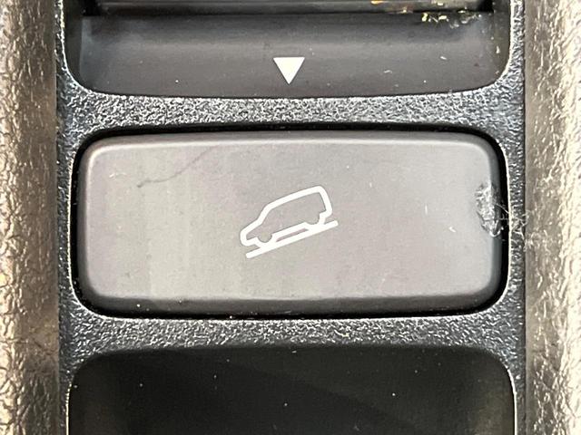 ヴェゼル e:HEV Z 無限フルエアロ メーカー9型ナビ 全周囲カメラ パワーバックドア クリアランスソナー アダプティブクルーズ シートヒーター ハーフレザー LED 純正18AW ETC ドラレコ ワンオーナー 禁煙車(33枚目)