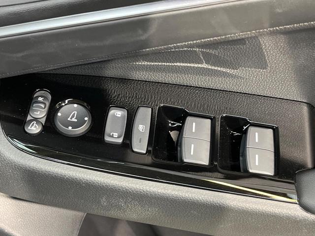 ヴェゼル e:HEV Z 無限フルエアロ メーカー9型ナビ 全周囲カメラ パワーバックドア クリアランスソナー アダプティブクルーズ シートヒーター ハーフレザー LED 純正18AW ETC ドラレコ ワンオーナー 禁煙車(40枚目)