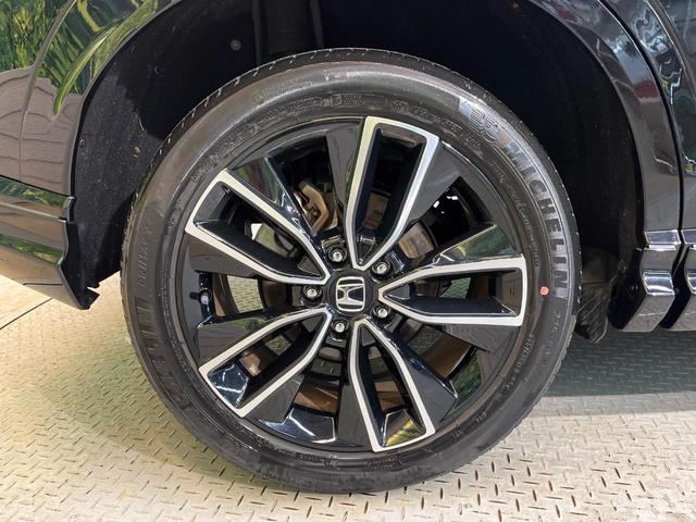 ヴェゼル e:HEV Z 無限フルエアロ メーカー9型ナビ 全周囲カメラ パワーバックドア クリアランスソナー アダプティブクルーズ シートヒーター ハーフレザー LED 純正18AW ETC ドラレコ ワンオーナー 禁煙車(64枚目)