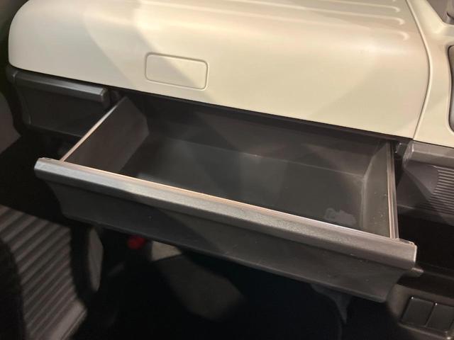 スペーシア ハイブリッドＧ　ＳＤナビ　セーフティサポート　禁煙車　スマートキー　ハイビームアシスト　車線逸脱警報　誤発進抑制機能　先行車発進お知らせ機能　Ｂｌｕｅｔｏｏｔｈ　フルセグ　オートライト　オーエアコン　ＣＤ／ＤＶＤ再生（32枚目）