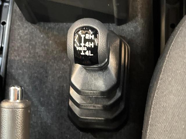 ジムニー XC ターボ 純正8型ナビ バックカメラ 衝突軽減装置 禁煙車 シートヒーター ドラレコ LEDヘッド ETC クルコン Bluetooth フルセグ 革巻きステアリング 車線逸脱警報 誤発進抑制機能(22枚目)