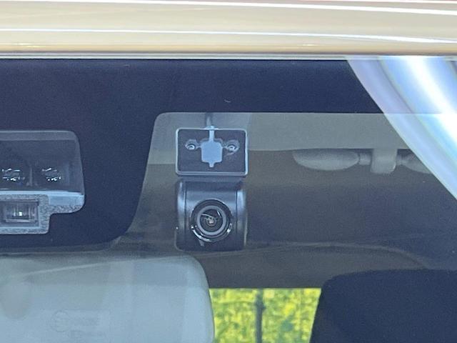 ジムニー XC ターボ 純正8型ナビ バックカメラ 衝突軽減装置 禁煙車 シートヒーター ドラレコ LEDヘッド ETC クルコン Bluetooth フルセグ 革巻きステアリング 車線逸脱警報 誤発進抑制機能(30枚目)