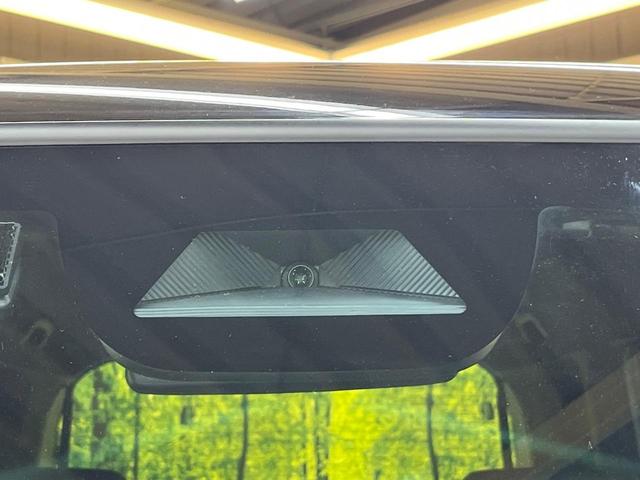 N-BOXカスタム ターボコーディネートスタイル 純正8型ナビ バックカメラ 両側電動ドア 衝突軽減ブレーキ シートヒーター LEDヘッド グレード専用15AW ETC車載器 アダプティブクルーズ 合皮レザーシート ブラックルーフ ワンオーナー 禁煙(6枚目)