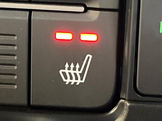 N-BOXカスタム ターボコーディネートスタイル 純正8型ナビ バックカメラ 両側電動ドア 衝突軽減ブレーキ シートヒーター LEDヘッド グレード専用15AW ETC車載器 アダプティブクルーズ 合皮レザーシート ブラックルーフ ワンオーナー 禁煙(7枚目)