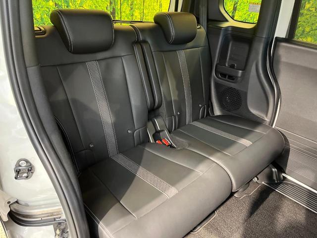 N-BOXカスタム ターボコーディネートスタイル 純正8型ナビ バックカメラ 両側電動ドア 衝突軽減ブレーキ シートヒーター LEDヘッド グレード専用15AW ETC車載器 アダプティブクルーズ 合皮レザーシート ブラックルーフ ワンオーナー 禁煙(10枚目)