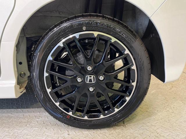 N-BOXカスタム ターボコーディネートスタイル 純正8型ナビ バックカメラ 両側電動ドア 衝突軽減ブレーキ シートヒーター LEDヘッド グレード専用15AW ETC車載器 アダプティブクルーズ 合皮レザーシート ブラックルーフ ワンオーナー 禁煙(60枚目)