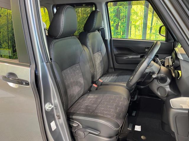 デリカミニ Ｔ　プレミアム　衝突軽減　ＳＤナビ　全周囲カメラ　マイパイロット　両側電動ドア　デジタルミラー　シートヒーター　純正革巻きステリング　ハーフレザー　ＬＥＤヘッド　純正１５ＡＷ　ドラレコ　ＥＴＣ　ステアリングヒーター（10枚目）