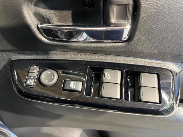 デリカミニ Ｔ　プレミアム　衝突軽減　ＳＤナビ　全周囲カメラ　マイパイロット　両側電動ドア　デジタルミラー　シートヒーター　純正革巻きステリング　ハーフレザー　ＬＥＤヘッド　純正１５ＡＷ　ドラレコ　ＥＴＣ　ステアリングヒーター（41枚目）