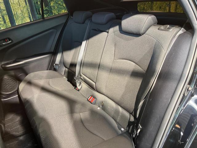 プリウス Ｓ　セーフティセンス　９型ナビ　バックカメラ　クリアランスソナー　ＬＥＤフォグ　レーダークルーズ　ＥＴＣ車載器　ＬＥＤヘッド　純正１５ＡＷ　純正革巻きステリング　ワンオーナー　禁煙車（48枚目）