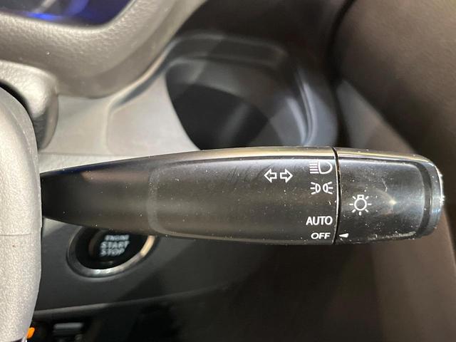 スペーシアカスタム XS SDナビ バックカメラ 電動ドア HIDヘッド オートライト オートエアコン スマートキー アイドリングストップ 電動格納ミラー プライバシーガラス ロールサンシェード(27枚目)