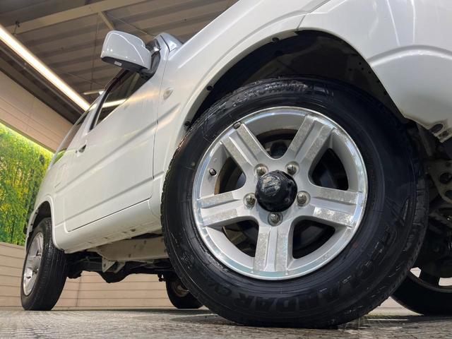 ジムニー ＸＣ　４ＷＤ　ＥＴＣ　ＣＤ　キーレス　純正アルミ　フロントフォグランプ　電動格納ミラー　パワーウィンドウ　ラゲッジルームランプ（12枚目）
