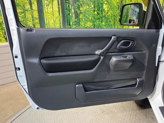 ジムニー ＸＣ　４ＷＤ　ＥＴＣ　ＣＤ　キーレス　純正アルミ　フロントフォグランプ　電動格納ミラー　パワーウィンドウ　ラゲッジルームランプ（28枚目）