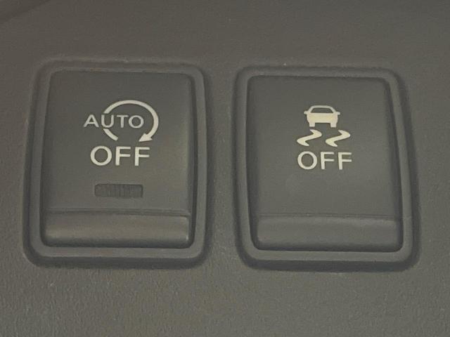 セレナ ハイウェイスター　フリップダウンモニター　純正ナビ　両側電動ドア　バックカメラ　クルーズコントロール　ＨＩＤヘッド　純正１６ＡＷ　純正革巻きステリング　リアオートエアコン　ＥＴＣ　Ｂｌｕｅｔｏｏｔｈ　ワンオーナー　禁煙（34枚目）