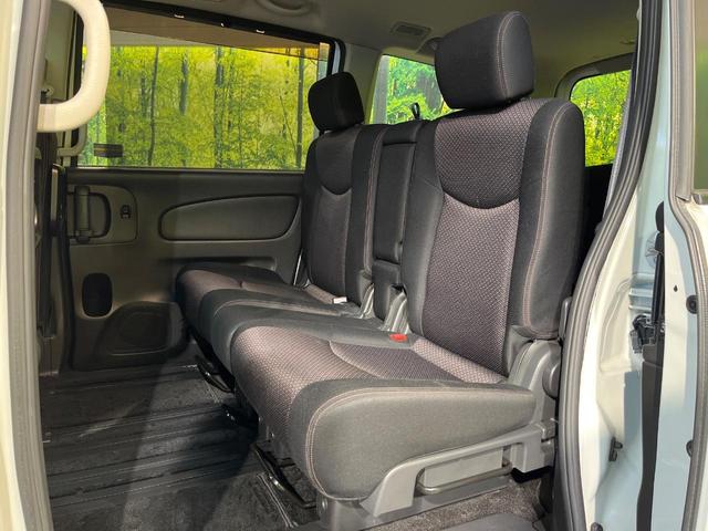 セレナ ハイウェイスター　フリップダウンモニター　純正ナビ　両側電動ドア　バックカメラ　クルーズコントロール　ＨＩＤヘッド　純正１６ＡＷ　純正革巻きステリング　リアオートエアコン　ＥＴＣ　Ｂｌｕｅｔｏｏｔｈ　ワンオーナー　禁煙（50枚目）