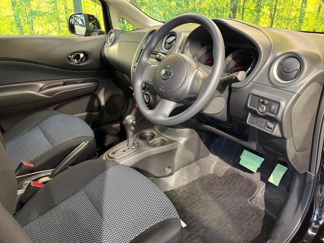 ノート Ｘ　禁煙車　スマートキー　ＥＴＣ　純正オーディオ　１４インチアルミホイール　アイドリングストップ　電動格納ミラー　ＣＤ再生　プッシュスタート　プライバシーガラス　黒内装（37枚目）