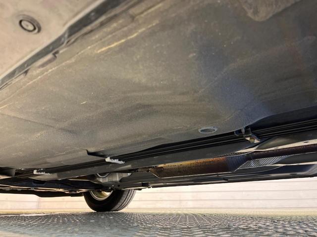 ノート Ｘ　禁煙車　スマートキー　ＥＴＣ　純正オーディオ　１４インチアルミホイール　アイドリングストップ　電動格納ミラー　ＣＤ再生　プッシュスタート　プライバシーガラス　黒内装（56枚目）