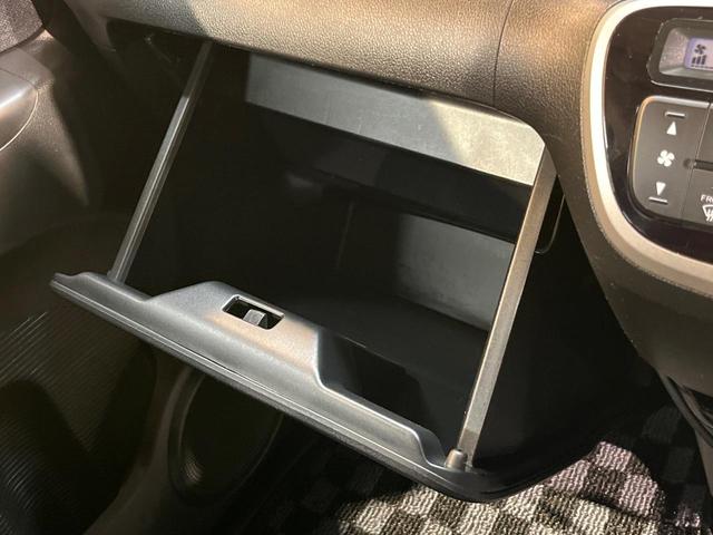 Ｎ－ＢＯＸカスタム Ｇ・Ｌパッケージ　ＳＤナビ　Ｂｌｕｅｔｏｏｔｈ　バックカメラ　電動ドア　ＥＴＣ車載器　横滑り防止装置　ＨＩＤヘッド　純正１４ＡＷ　ステリングスイッチ　スマートキー　アイドリングストップ　ワンオーナー　禁煙車（33枚目）