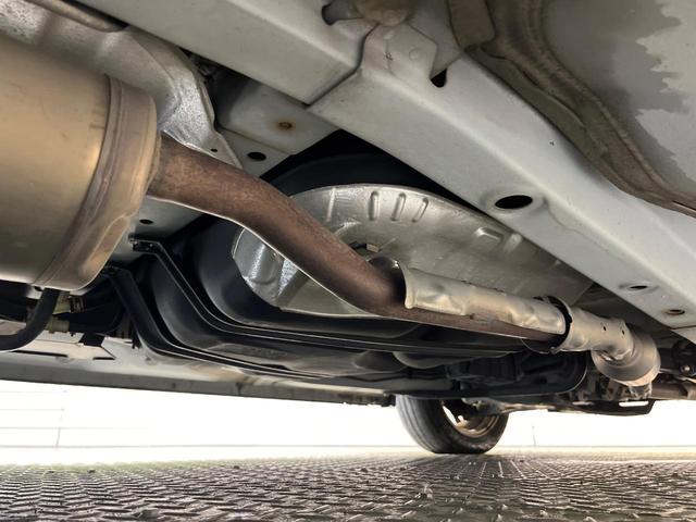 Ｎ－ＢＯＸカスタム Ｇ・Ｌパッケージ　ＳＤナビ　Ｂｌｕｅｔｏｏｔｈ　バックカメラ　電動ドア　ＥＴＣ車載器　横滑り防止装置　ＨＩＤヘッド　純正１４ＡＷ　ステリングスイッチ　スマートキー　アイドリングストップ　ワンオーナー　禁煙車（61枚目）