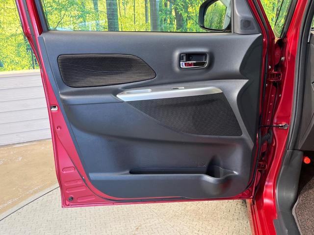 ｅＫスペースカスタム カスタムＴ　ｅ－アシスト　衝突被害軽減システム　両側電動ドア　バックカメラ　禁煙車　スマートキー　ＨＩＤヘッド　ＥＴＣ　オートライト　オートエアコン　アイドリングストップ　ＣＤ　ＤＶＤ再生　地デジ　サンシェード（35枚目）