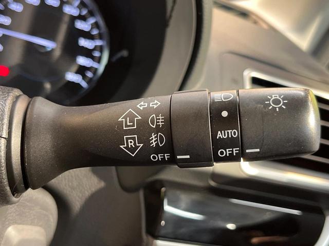 フォレスター Ｓ－リミテッド　アイサイト　Ｘ－ＭＯＤＥ　純正ナビ　バックカメラ　シートヒーター　ブラインドスポットモニター　アダプティブクルーズ　ＥＴＣ　パワーシート　ハーフレザー　ＬＥＤヘッド　純正１８ＡＷ　ワンオーナー　禁煙車（36枚目）