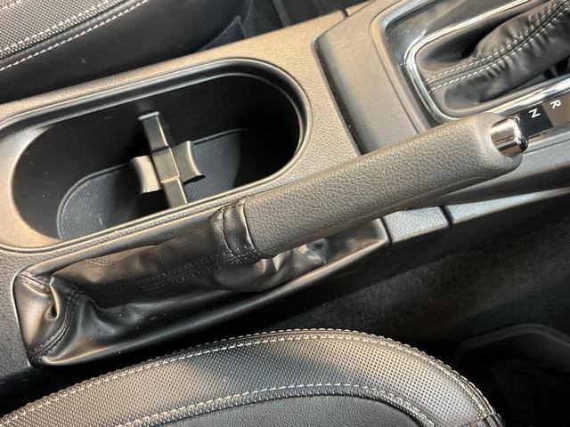 フォレスター Ｓ－リミテッド　アイサイト　Ｘ－ＭＯＤＥ　純正ナビ　バックカメラ　シートヒーター　ブラインドスポットモニター　アダプティブクルーズ　ＥＴＣ　パワーシート　ハーフレザー　ＬＥＤヘッド　純正１８ＡＷ　ワンオーナー　禁煙車（41枚目）