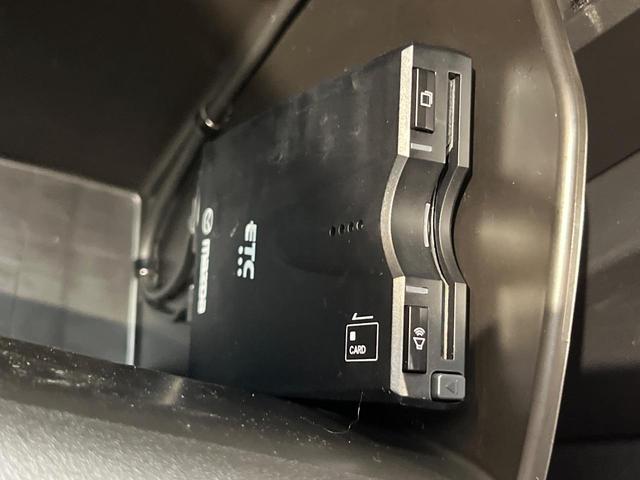 ＣＸ－５ ２０Ｓ　プロアクティブ　ＢＯＳＥサウンド　メーカーナビ　全周囲カメラ　衝突軽減ブレーキ　クリアランスソナー　レーダークルーズ　パワーバックドア　ＥＴＣ　ＬＥＤヘッド　純正１７ＡＷ　パワーシート　シートヒーター　禁煙車（9枚目）