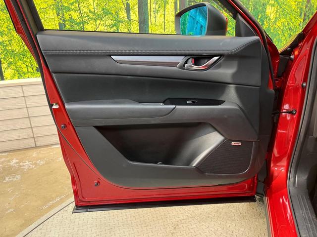 ＣＸ－５ ２０Ｓ　プロアクティブ　ＢＯＳＥサウンド　メーカーナビ　全周囲カメラ　衝突軽減ブレーキ　クリアランスソナー　レーダークルーズ　パワーバックドア　ＥＴＣ　ＬＥＤヘッド　純正１７ＡＷ　パワーシート　シートヒーター　禁煙車（41枚目）